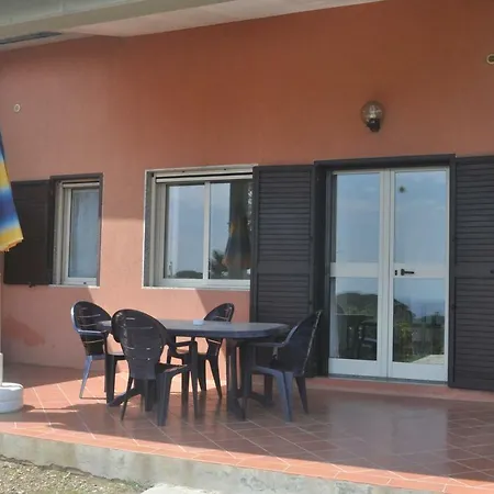 Belvedere Apartment *